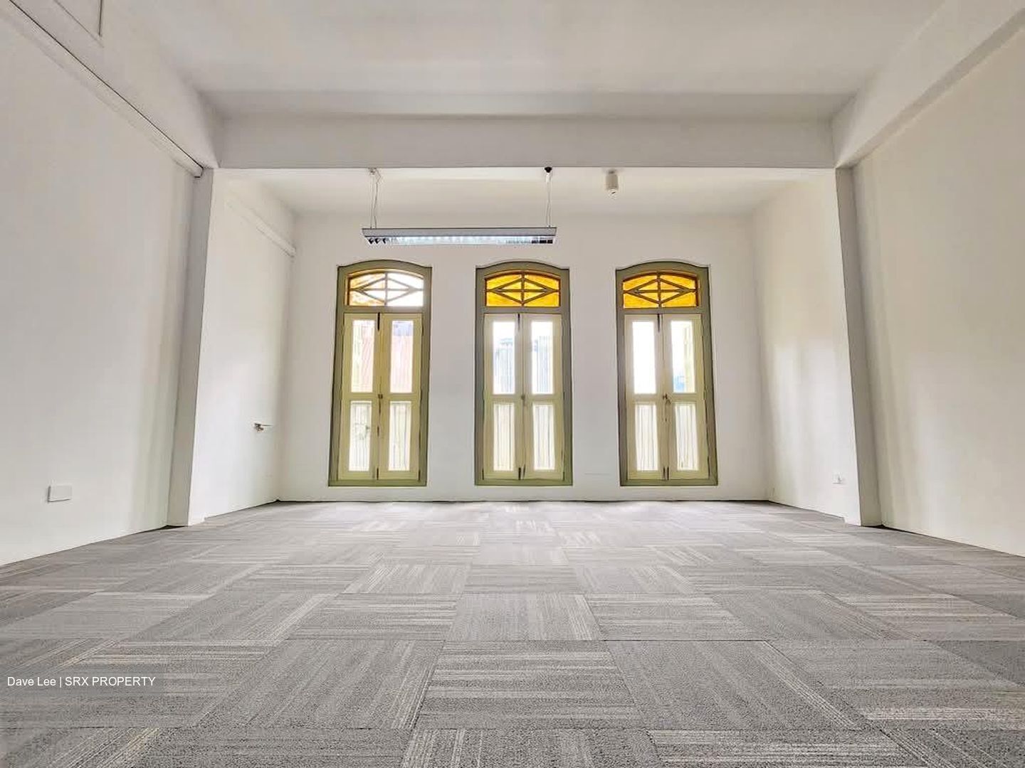 Pekin Street (D1), Office #575679991